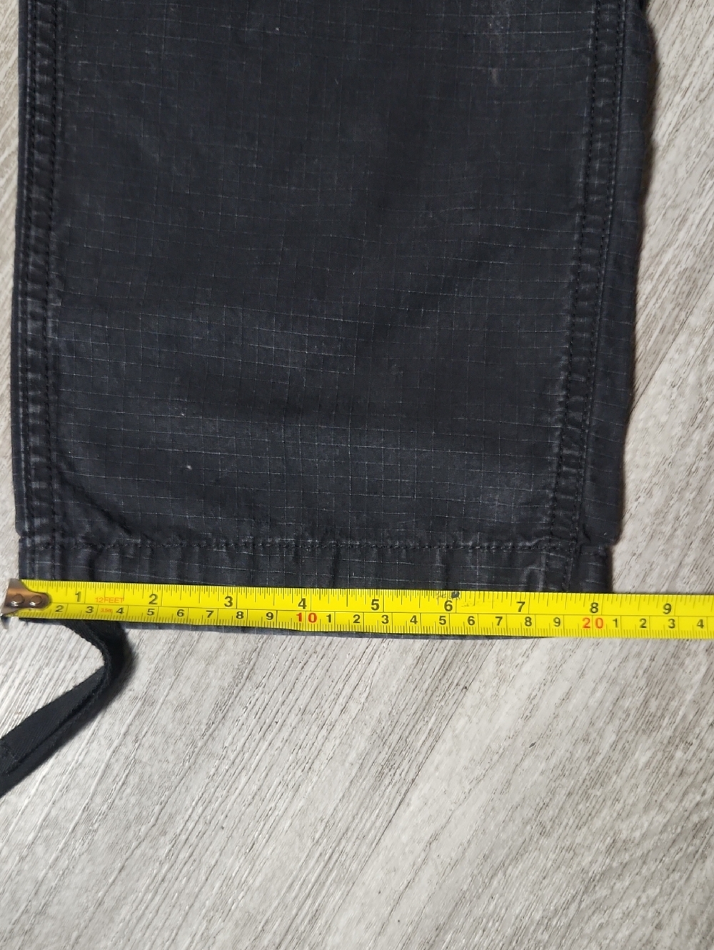 Vintage Faded Carhartt WIP Men's Ripstop Cargo Pants with Utility Pockets - Picture 7 of 10